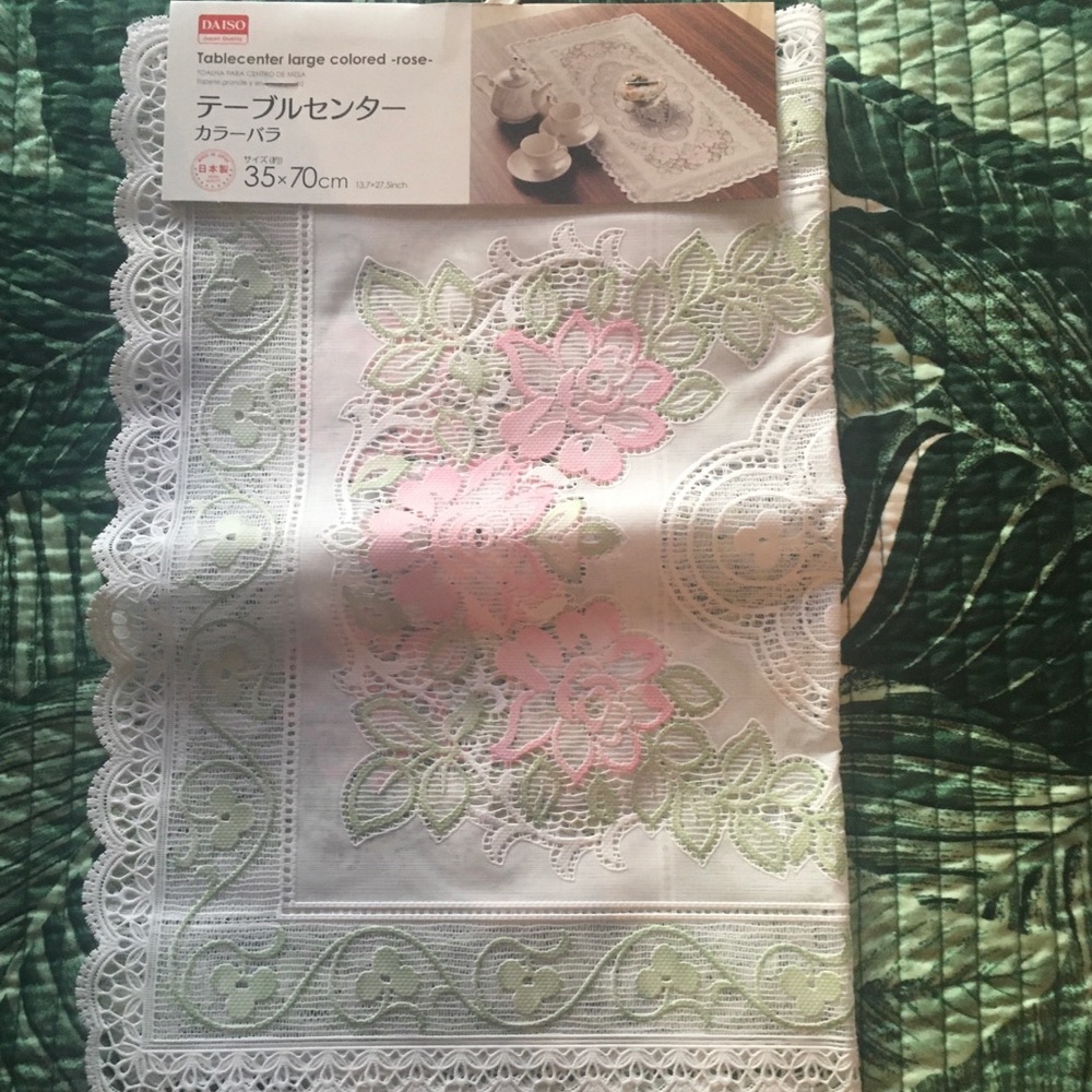 NW TABLE CENTER 35cm x 70cm